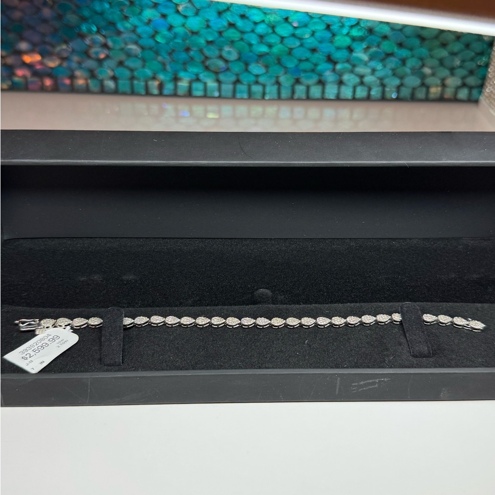 Kay Diamond Pear Link Bracelet 2 ct tw 10K White Gold 7" - Picture 10 of 11